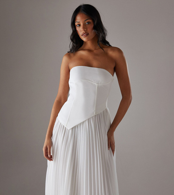ويرهاوس ويرهاوس - أبيض Midi Dresses