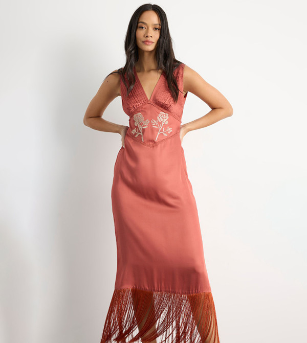 ويرهاوس ويرهاوس - وردي Midi Dresses