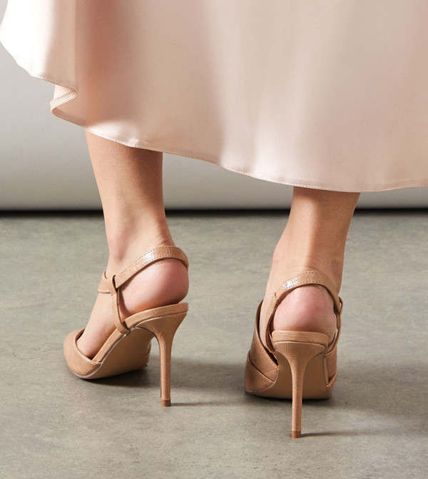 واليس  واليس - بيج أحذية بكعب