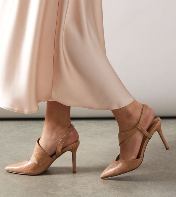 واليس  واليس - بيج أحذية بكعب