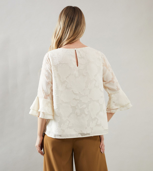 واليس  واليس - أبيض Casual Tops