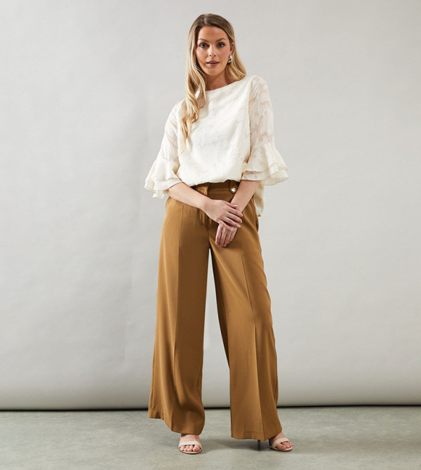 واليس  واليس - أبيض Casual Tops