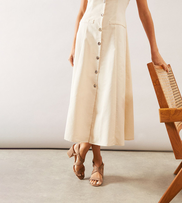 Wallis - Outlet Wallis - Outlet - Tan Heels