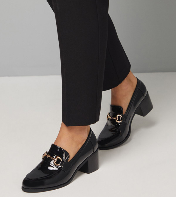 واليس - اوتليت - أسود أحذية بكعب