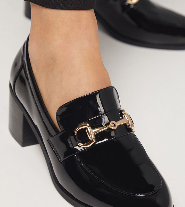 واليس - اوتليت - أسود أحذية بكعب