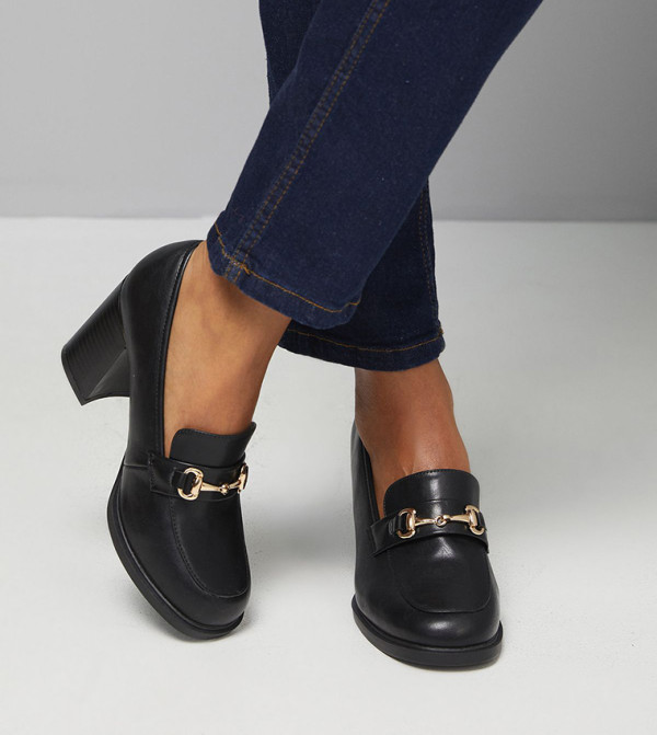 واليس - اوتليت - أسود undefined