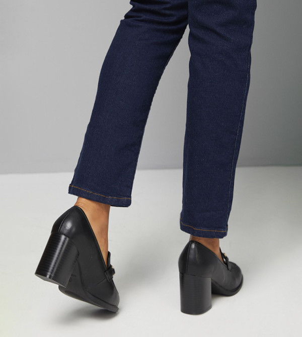 واليس - اوتليت - أسود undefined