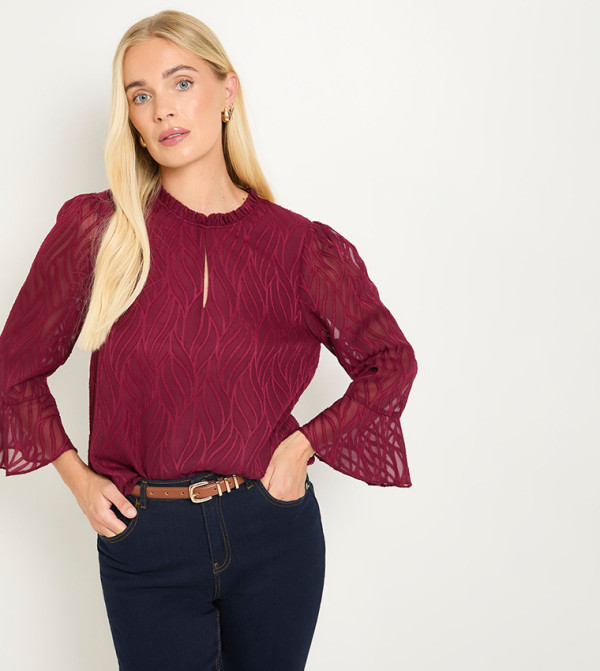 واليس واليس - أحمر Casual Tops