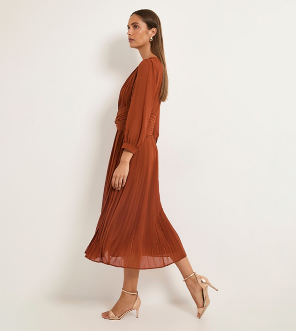 واليس  واليس - صدئي Midi Dresses
