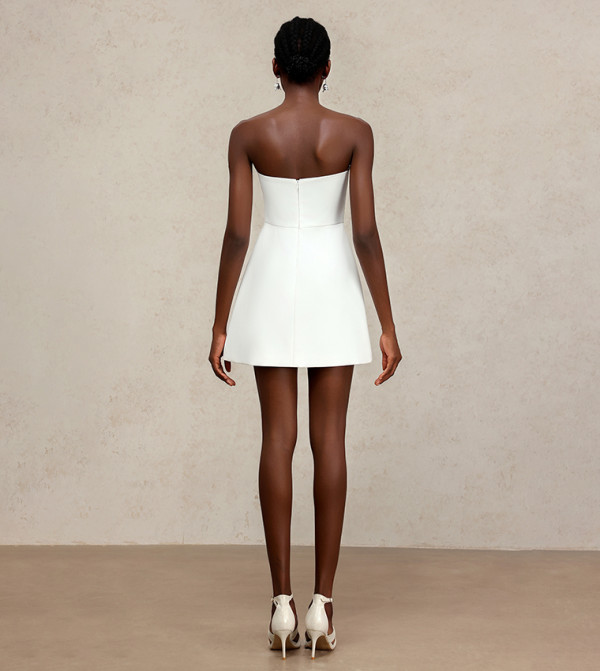 بيلا بارنيت  devil-wears-prada-emily - أبيض Mini Dresses