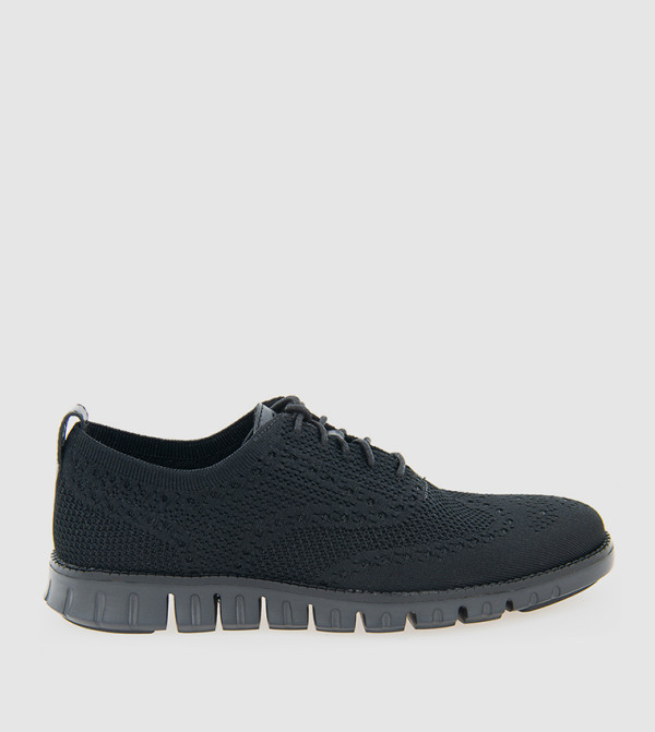 Cole Haan Cole Haan - Black Low Top