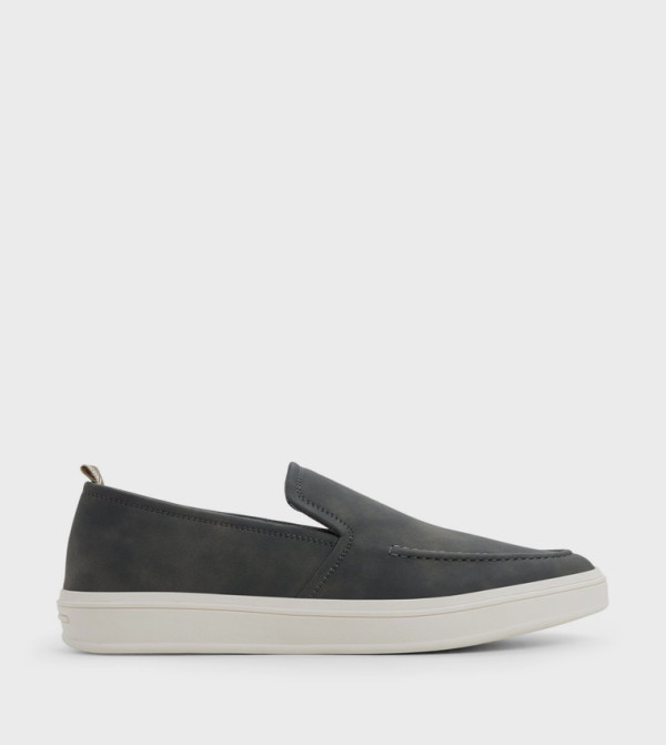 Call it Spring  Slip-ons - Black Casual Slip-ons