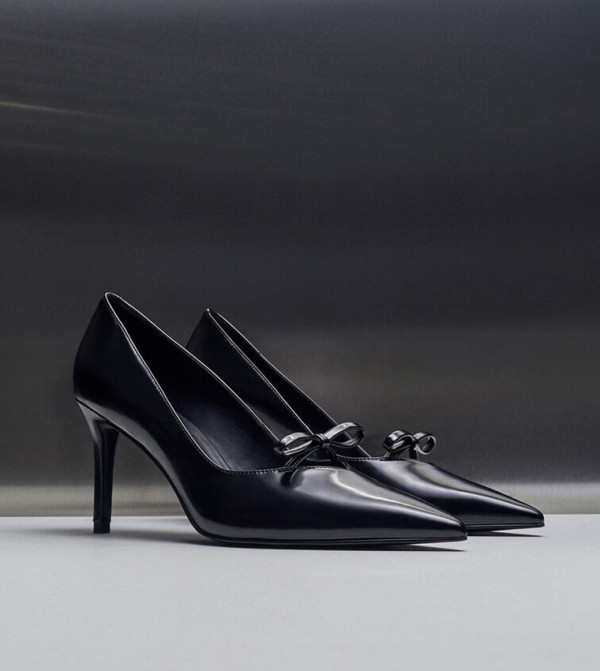 Charles & Keith  Shoes - BLACK Pumps