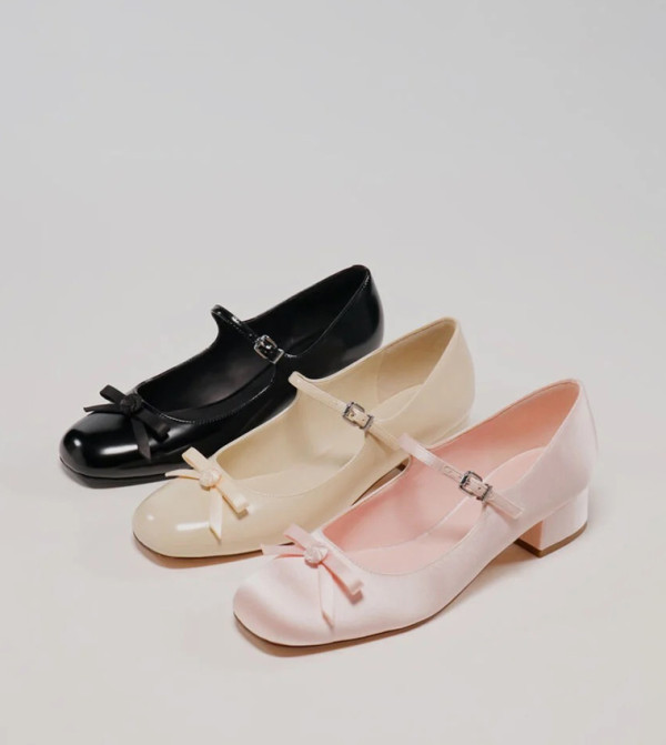 Charles & Keith  Pumps - BLACK Pumps