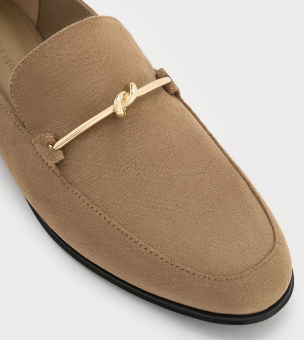 تشارلز آند كيث  أحذية لوفر - جلد الجمل undefined