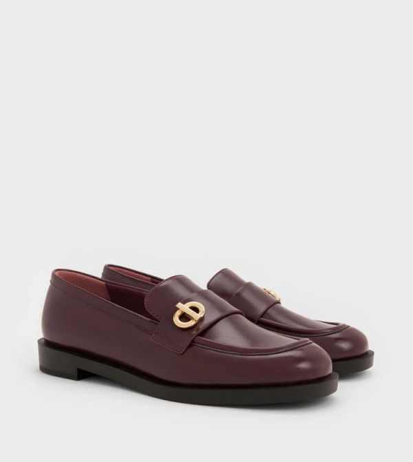 Charles & Keith  Loafers & Mocassins - Burgundy undefined
