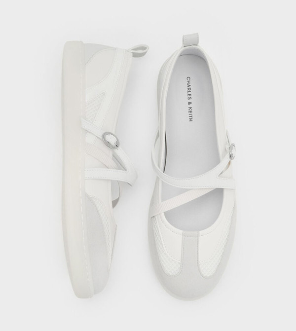 Charles & Keith Charles & Keith - White Casual Slip-ons