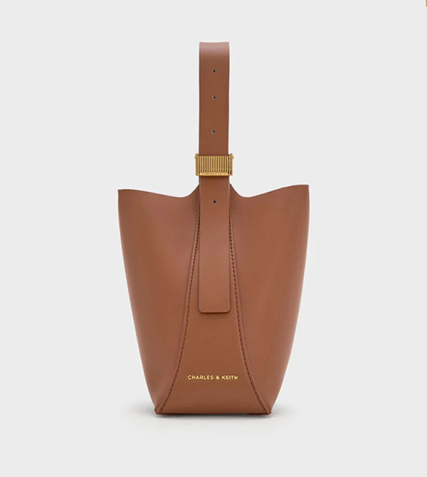 تشارلز آند كيث تشارلز آند كيث - بني  حقائب الكتف