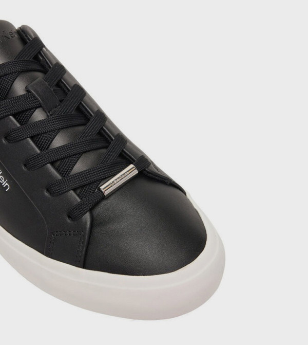 Calvin Klein Calvin Klein - Black Low Top