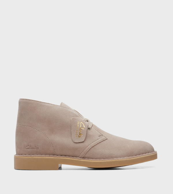 Clarks  Boots - Beige Chukka Boots