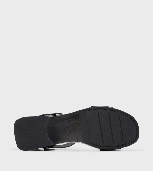 Clarks Clarks - Black Platforms