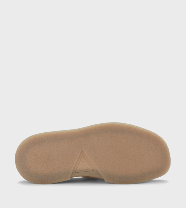 Clarks  Loafers & Moccasins - Beige undefined