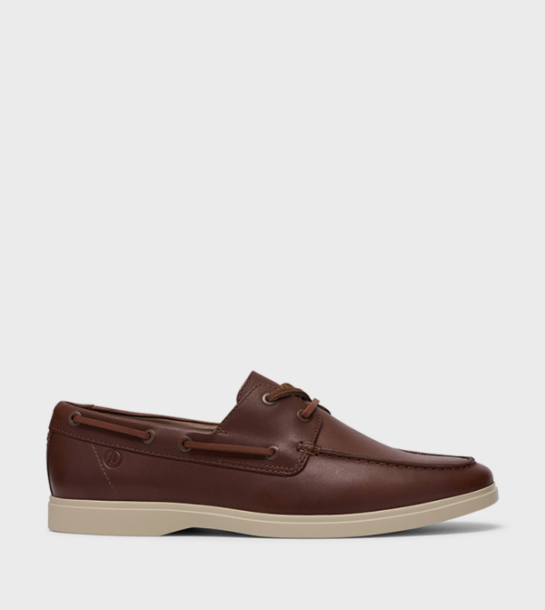 Clarks Clarks - Tan Low Top