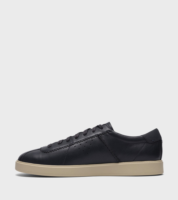 Clarks Sneakers - Navy Low Top