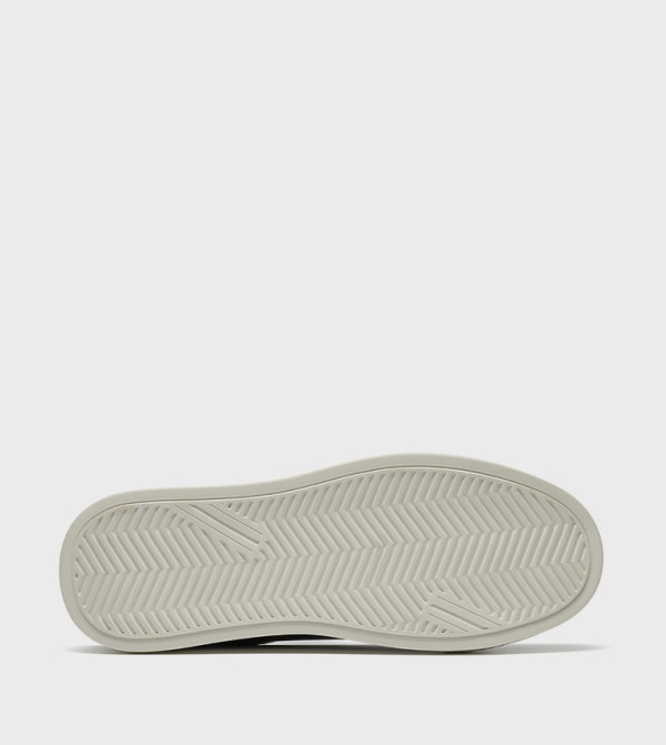 Clarks  Sneakers - Black Low Top
