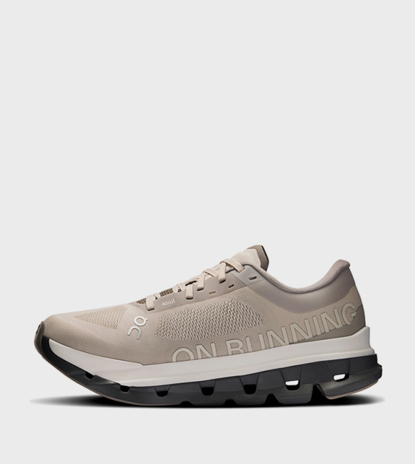 ON On - Beige Running Shoes