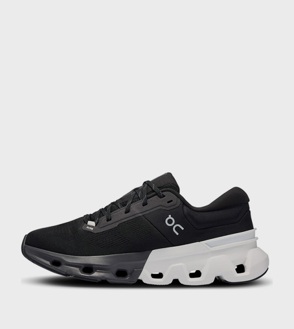 ON On - Black Running Shoes