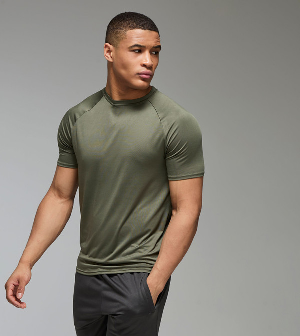 boohooMAN  Sportswear - Green T-Shirts & Vests