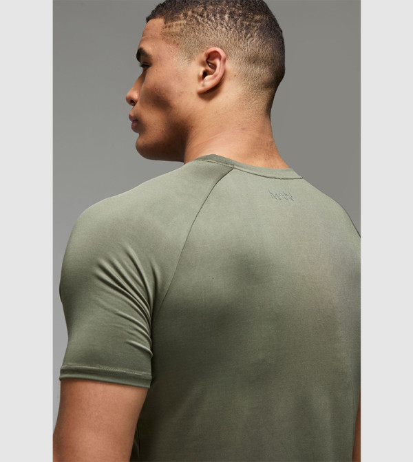 boohooMAN  Sportswear - Green T-Shirts & Vests