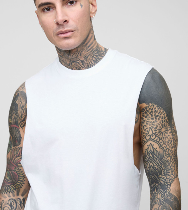 boohooMAN  Sportswear - White T-Shirts & Vests