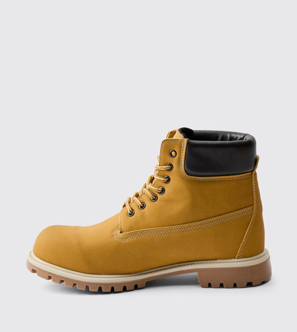 boohooMAN - Outlet  - Brown Lace up Boots