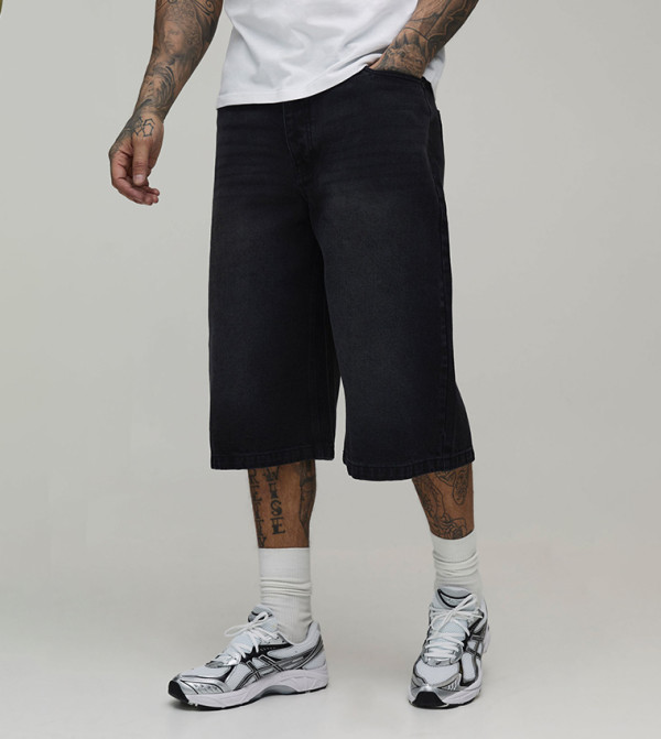 بوهو مان شورتات - أسود Denim shorts