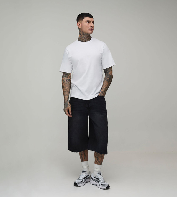 بوهو مان شورتات - أسود Denim shorts