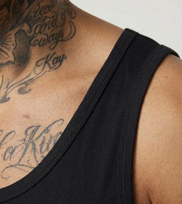 boohooMAN  Vests - BLACK Vests