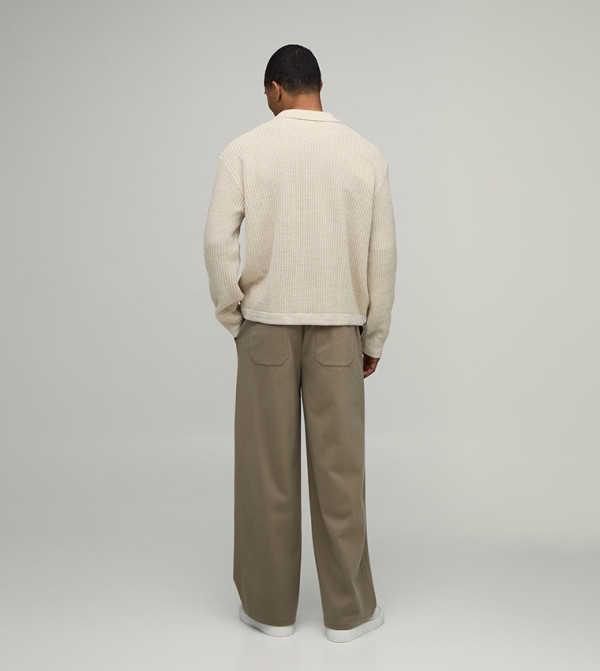 بوهو مان بوهو مان - بيج Sweaters