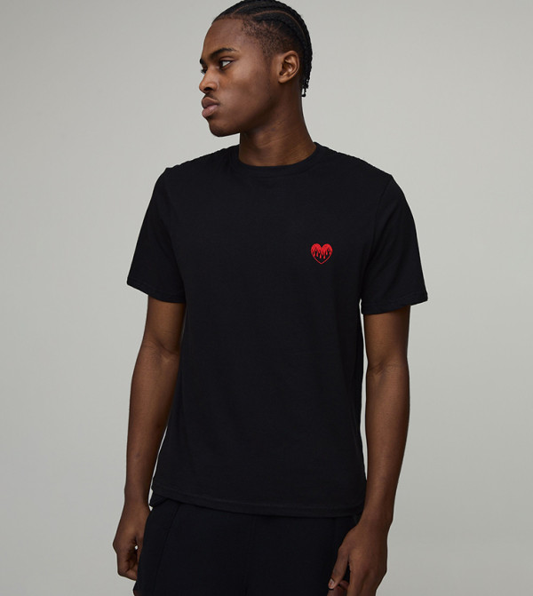 بوهو مان بوهو مان - أسود Round Neck T-Shirts