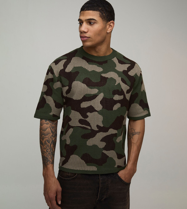 بوهو مان بوهو مان - أخضر Round Neck T-Shirts