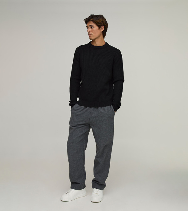 بوهو مان  سترات بياقة دائرية - أسود Round Neck Sweaters