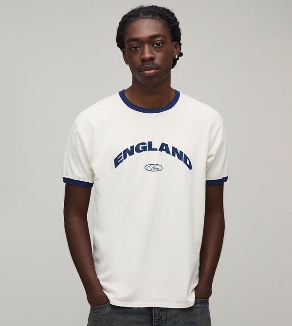 بوهو مان heat-ready-essentials - بيج فاتح Round Neck T-Shirts