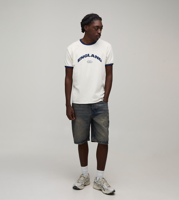 بوهو مان heat-ready-essentials - بيج فاتح Round Neck T-Shirts