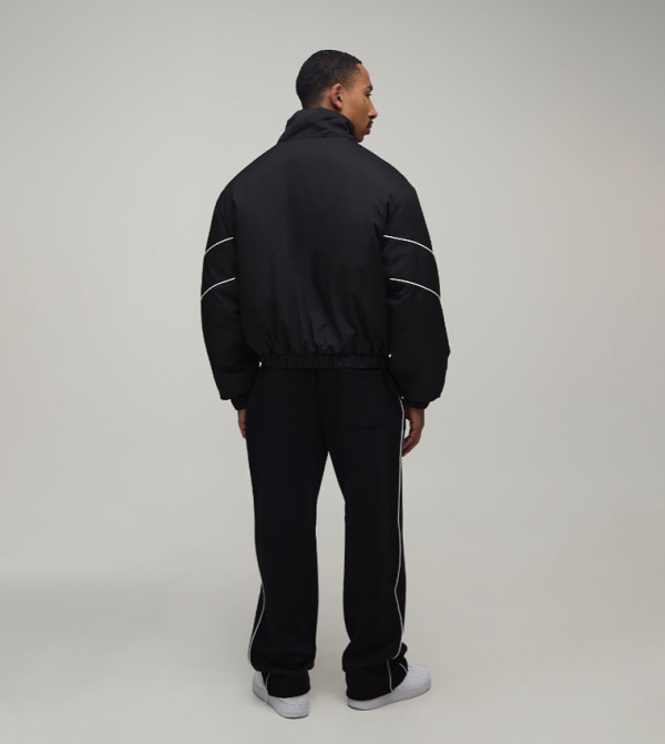 boohooMAN  Pants & Chinos - BLACK Casual Pants