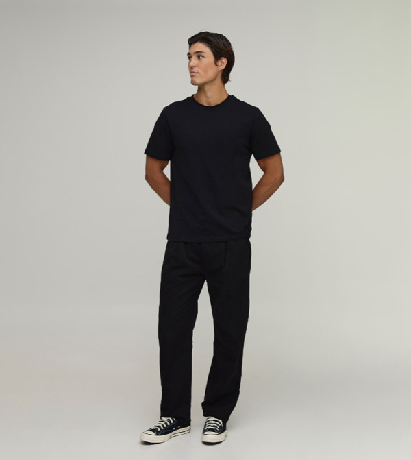 boohooMAN  Pants & Chinos - BLACK Casual Pants