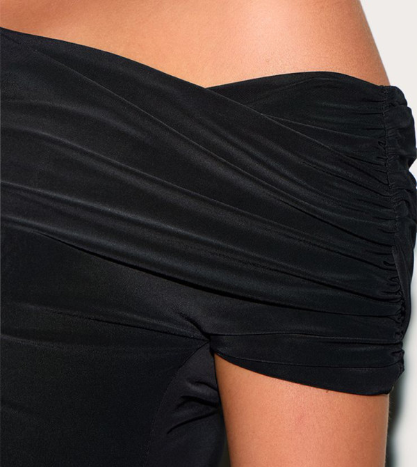 PrettyLittleThing Dresses - BLACK Dresses