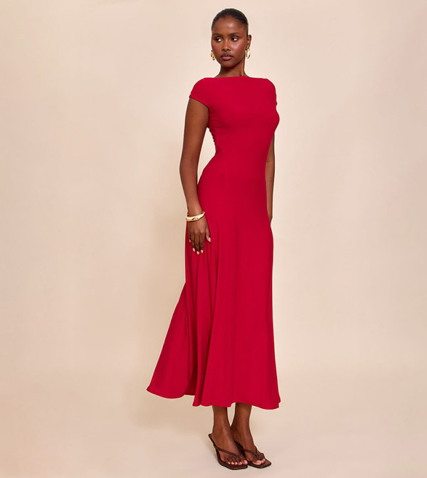 PrettyLittleThing PrettyLittleThing - Red Maxi Dresses