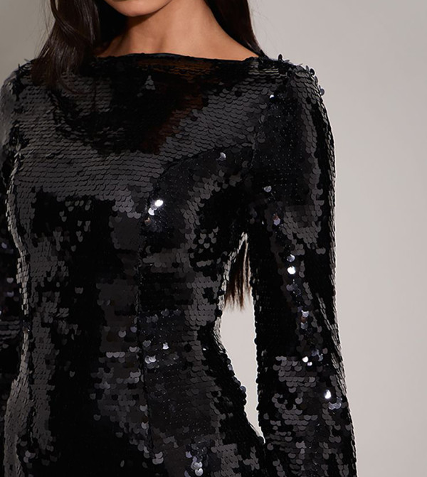 PrettyLittleThing Mini Dresses - BLACK Mini Dresses