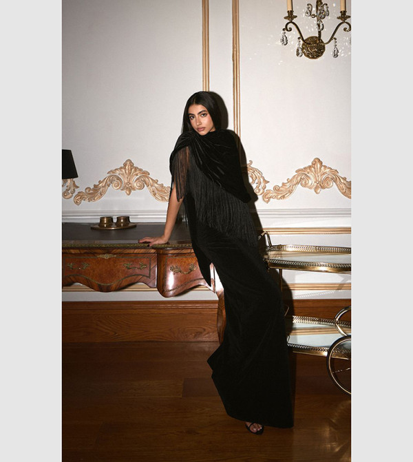 بريتي ليتل ثينغ  modest-dressing - أسود Maxi Dresses